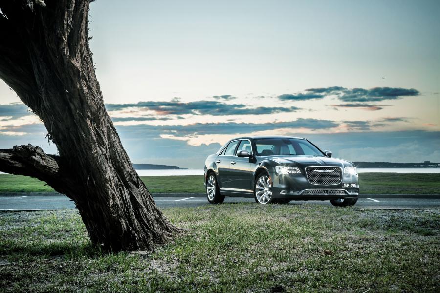  Chrysler 300C 2015 года  (AU) (фото 9 из 30)